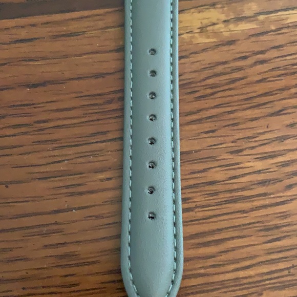 NWT rose gold monroé watch
